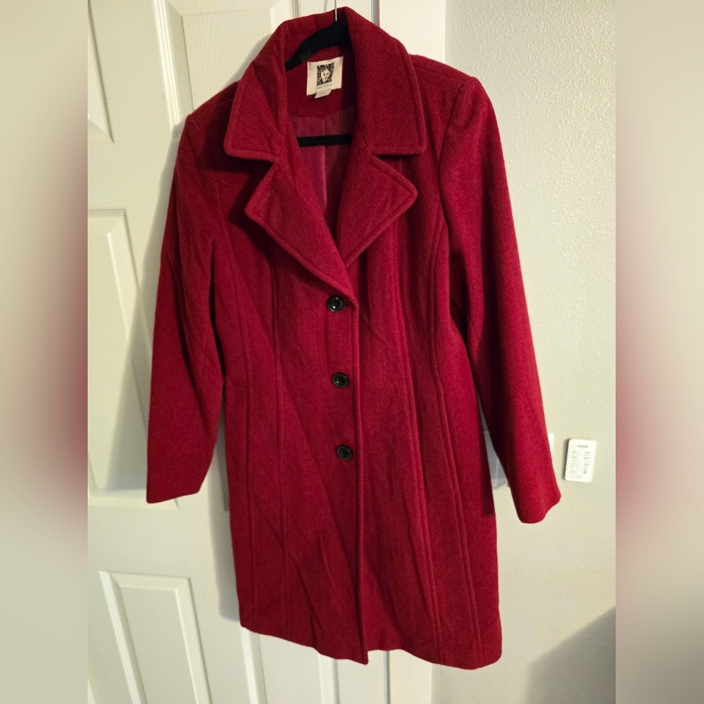 Elegant wool blend coat